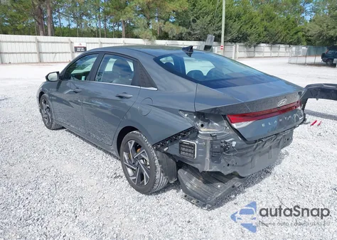 2024 Hyundai Elantra Limited z USA, uszkodzony, nr VIN KMHLP4DG9RU772537